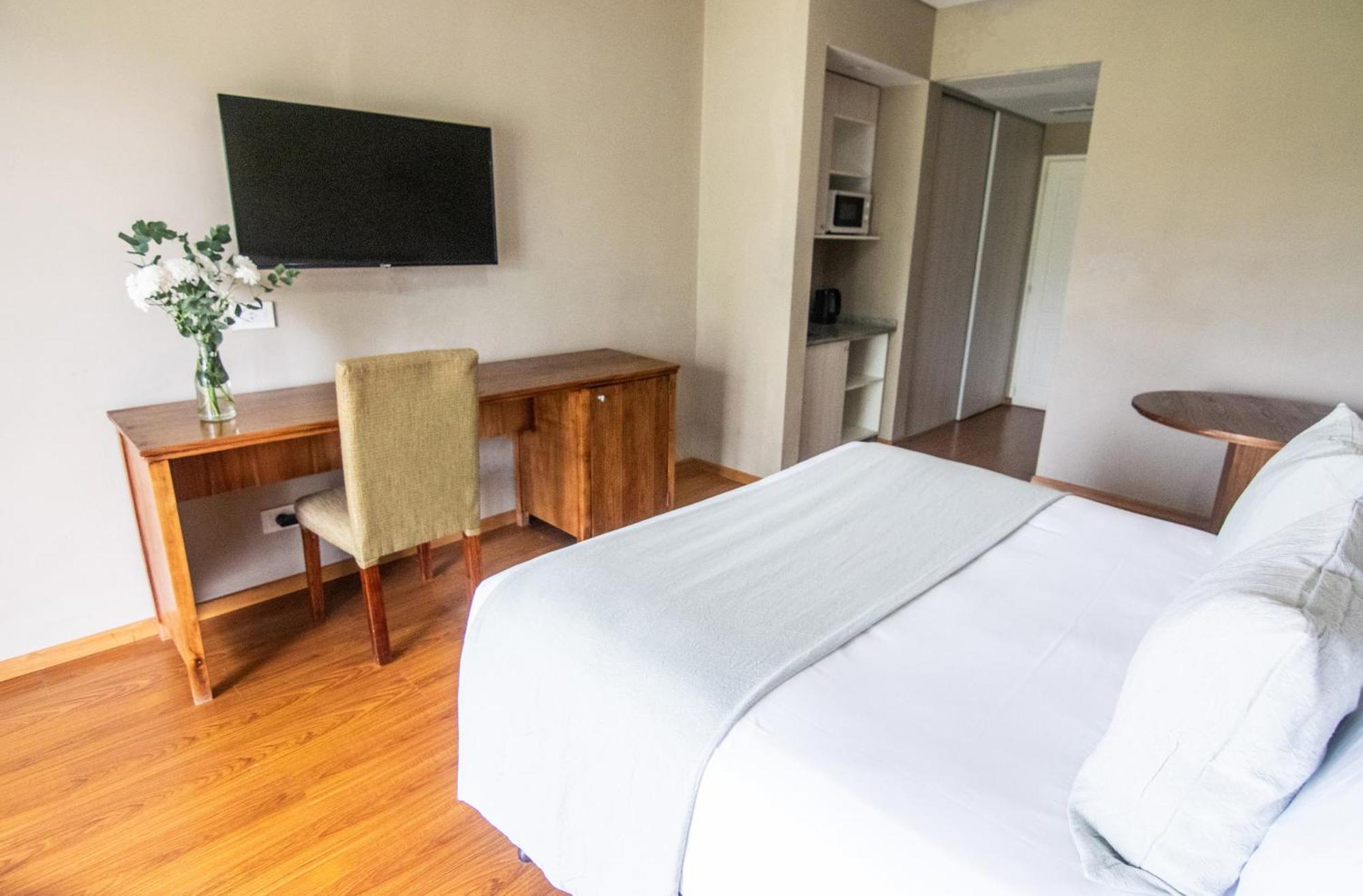 Wyndham Garden Campana 호텔 외부 사진