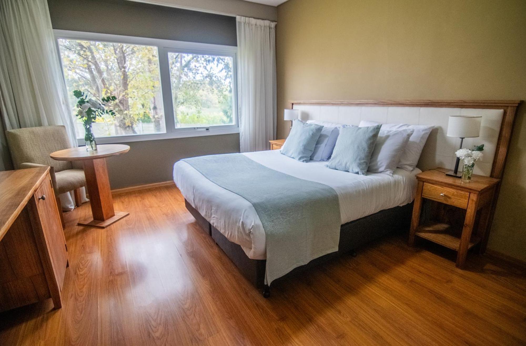 Wyndham Garden Campana 호텔 외부 사진